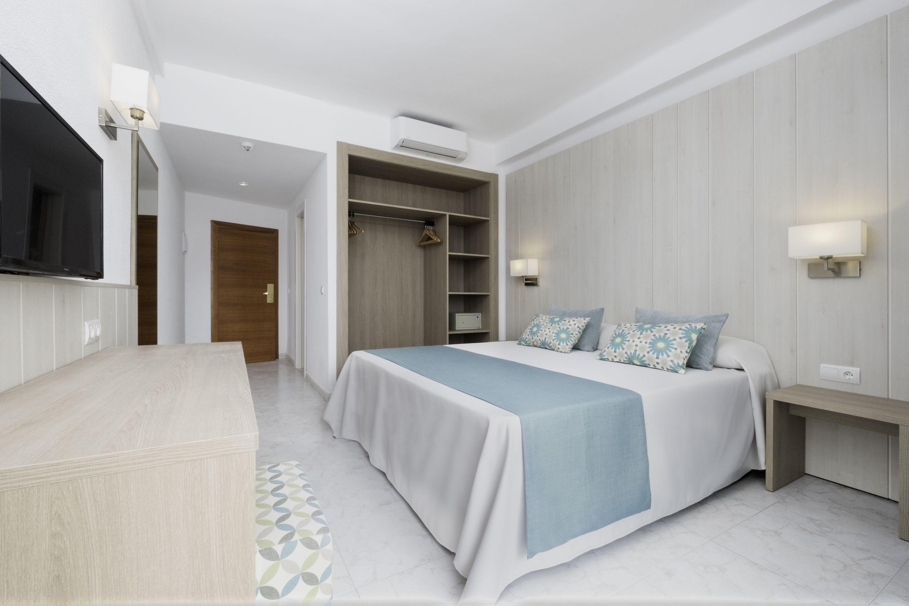 azuLine Hotel Palmanova Garden Buitenkant foto